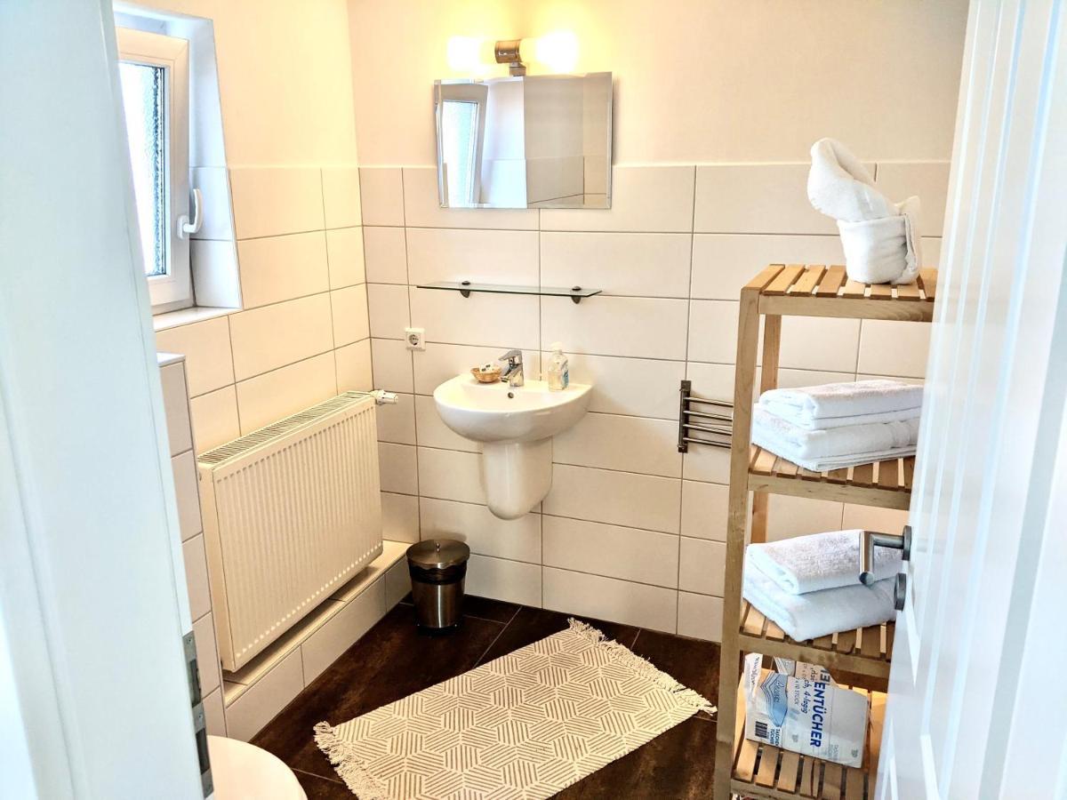 Fewo1846 - Hyggelig Ferie - Komfortable Laendlich Gelegene 2-Zimmer-Wohnung Flensburgo Esterno foto